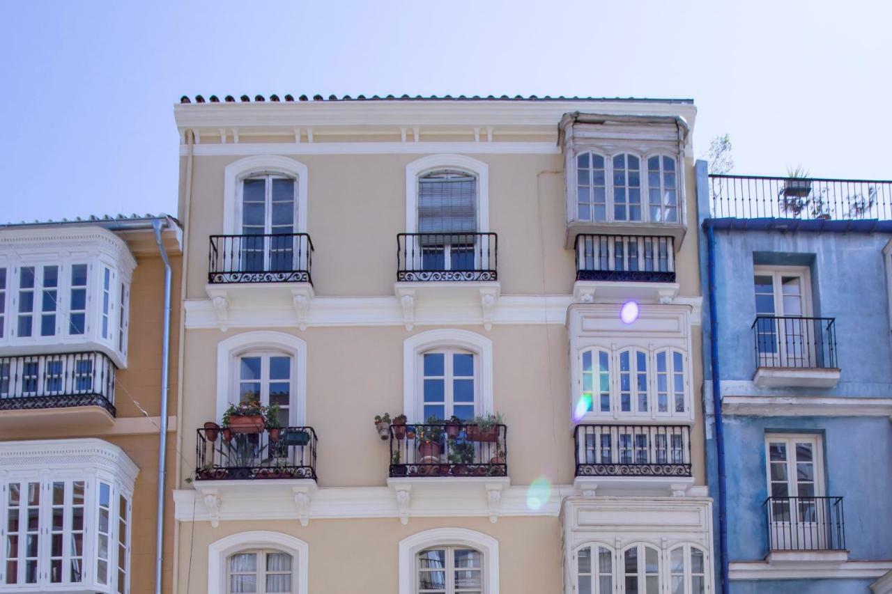 -Malagasunapts- Vibrant Historic City Centre Екстер'єр фото