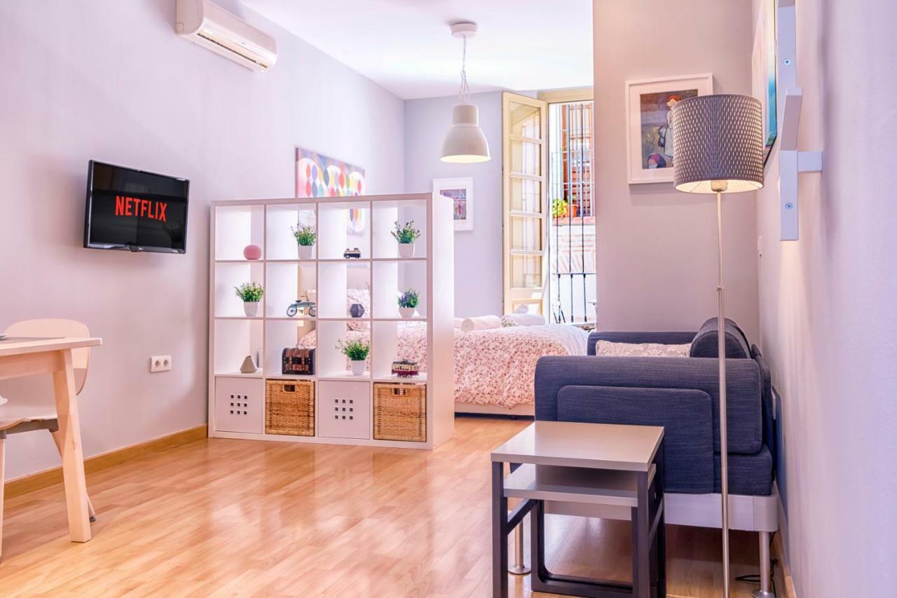 -Malagasunapts- Vibrant Historic City Centre Екстер'єр фото